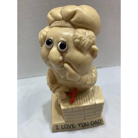 1970s Chef Dad Sillisculpt Statue - Picture 2 of 3